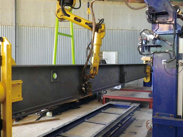 H型梁隔板机器人焊接系统2